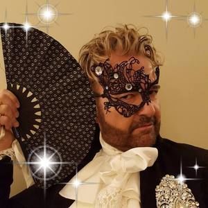 Meet your Posher, Randall